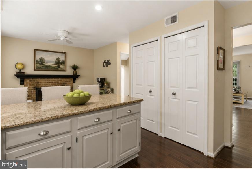 5459 CHESHIRE MEADOWS WAY