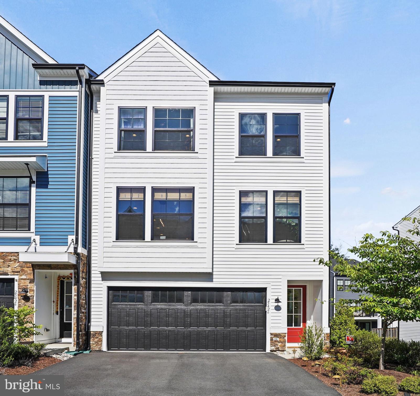 25426 Nichols Orchard Ter