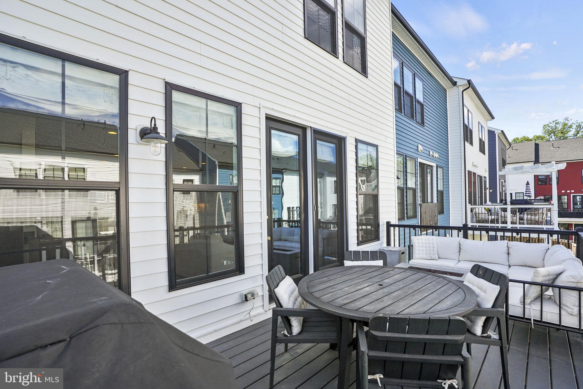 25426 Nichols Orchard Ter