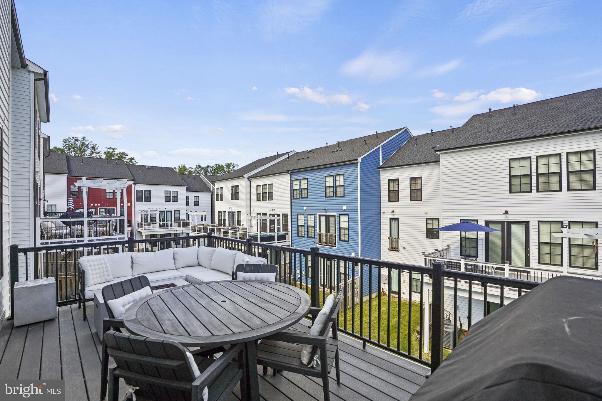 25426 Nichols Orchard Ter