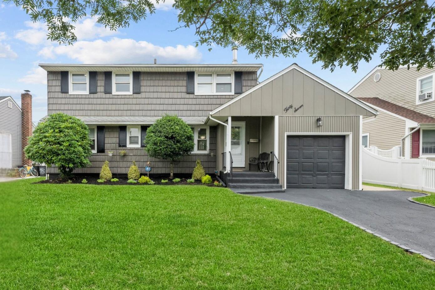 37 Scholl Drive