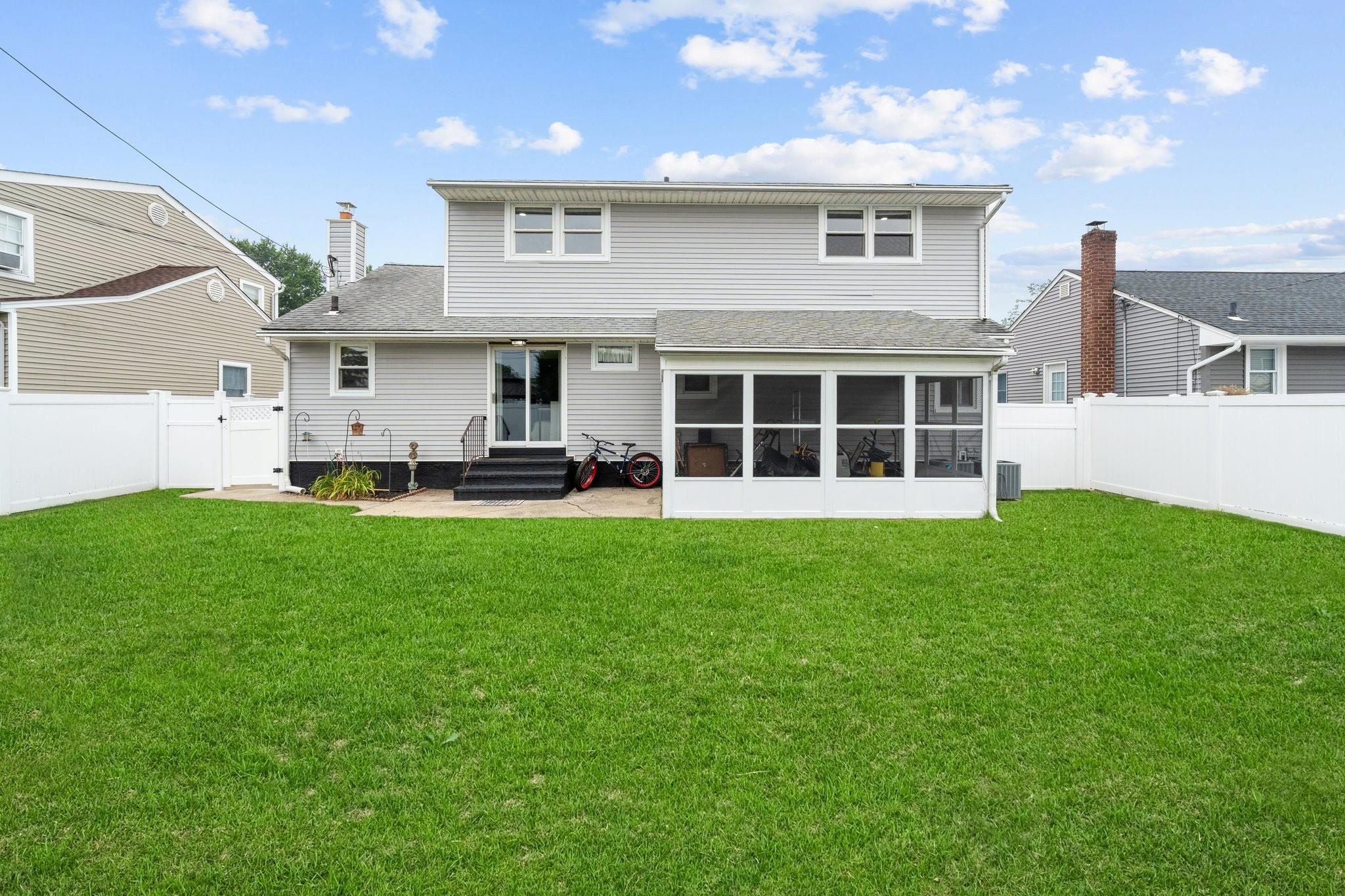 37 Scholl Drive