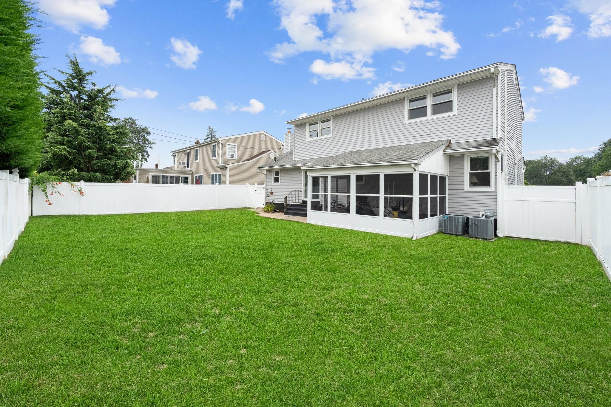 37 Scholl Drive