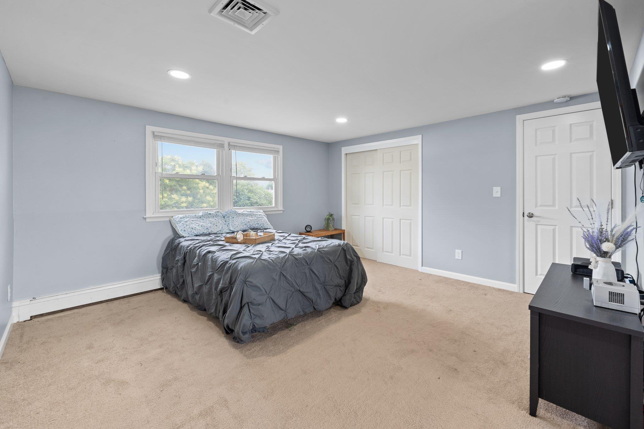 37 Scholl Drive