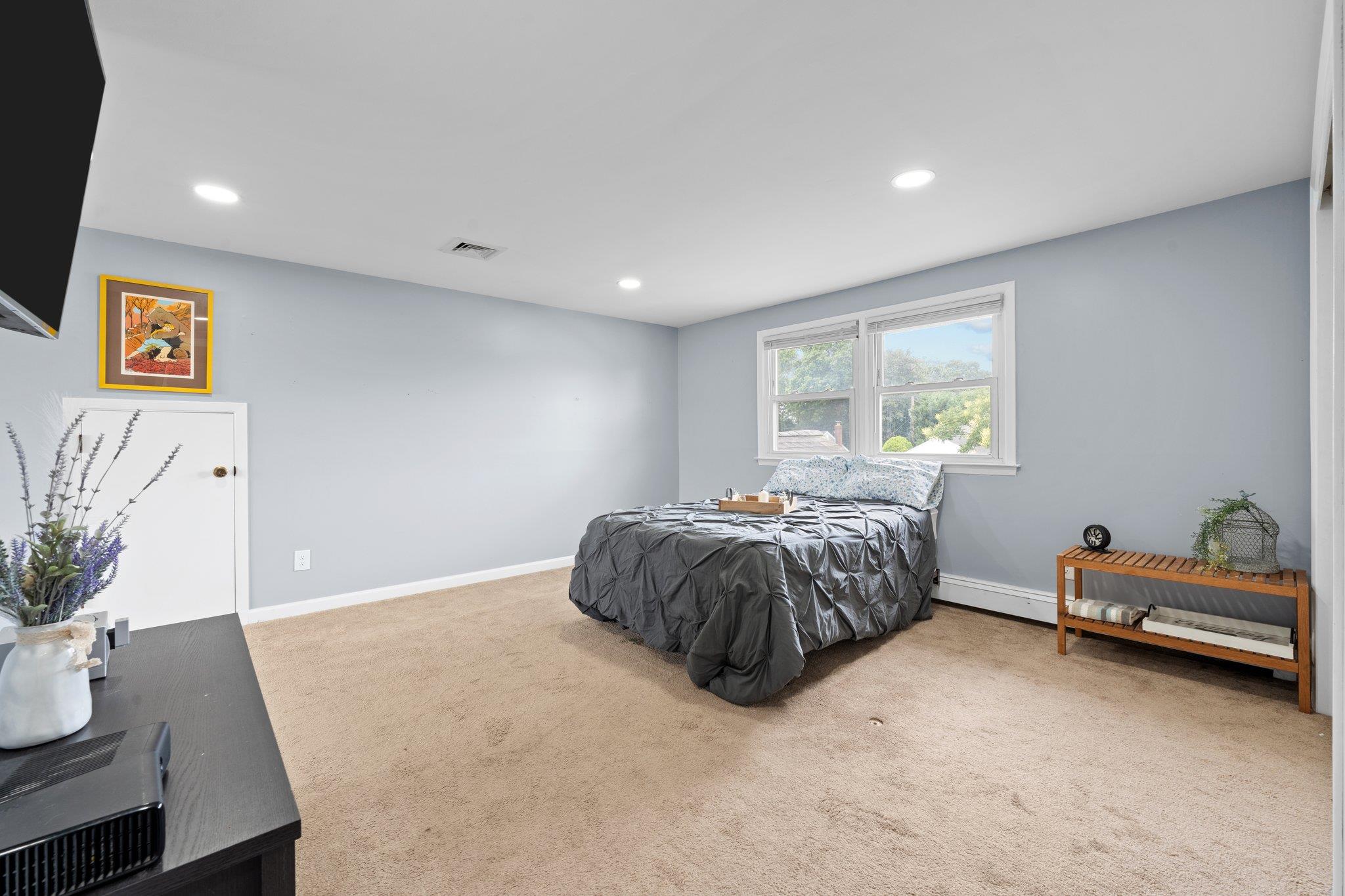 37 Scholl Drive