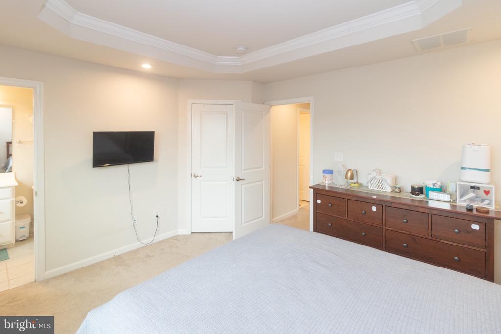 121 NATHAN DRIVE
