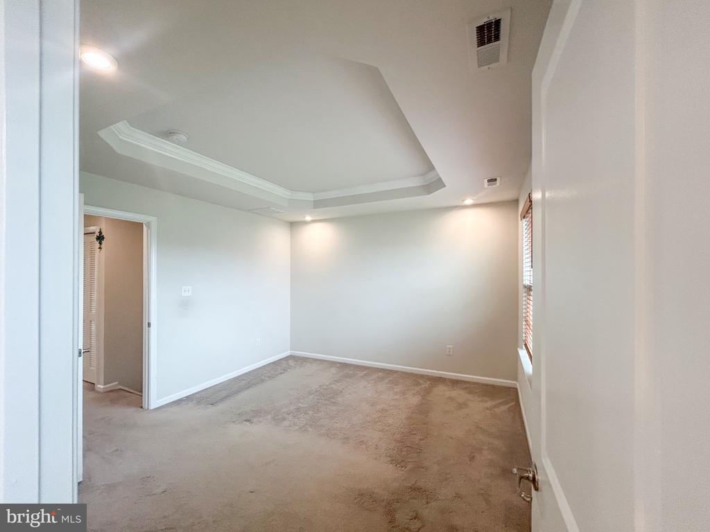 121 NATHAN DRIVE