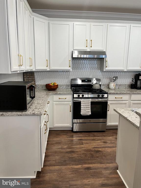 327 KRAMER CT