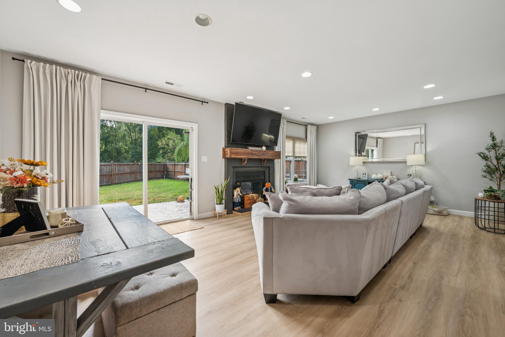 74 POPPY COURT