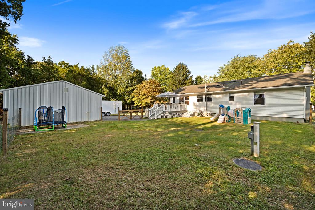 553 KENYON