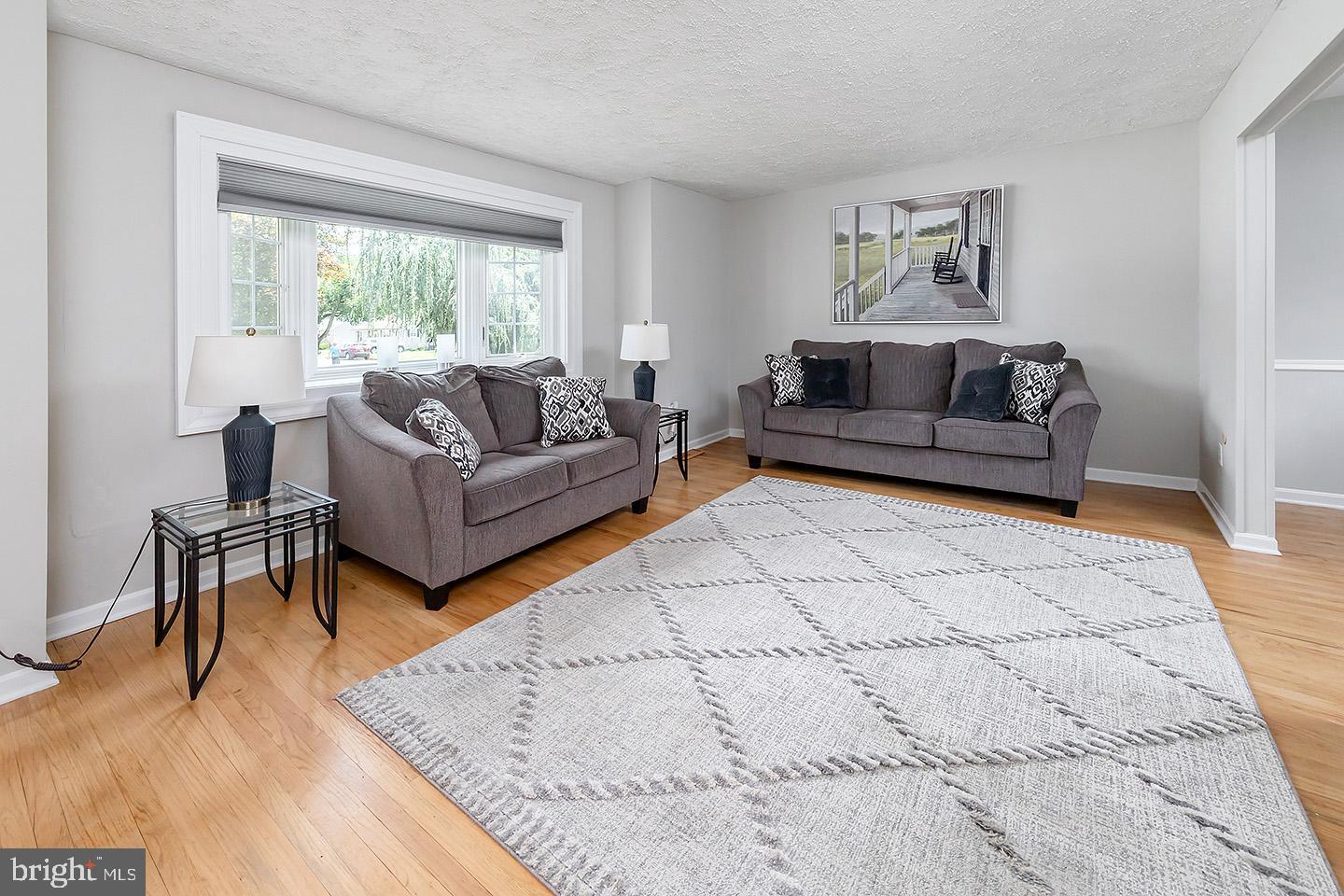 445 WALNUT AVENUE