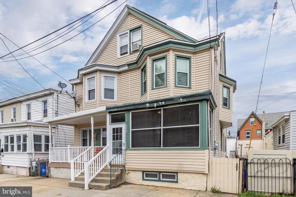 443 BERGEN STREET