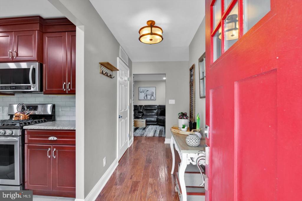 1102 COOPERSKILL ROAD