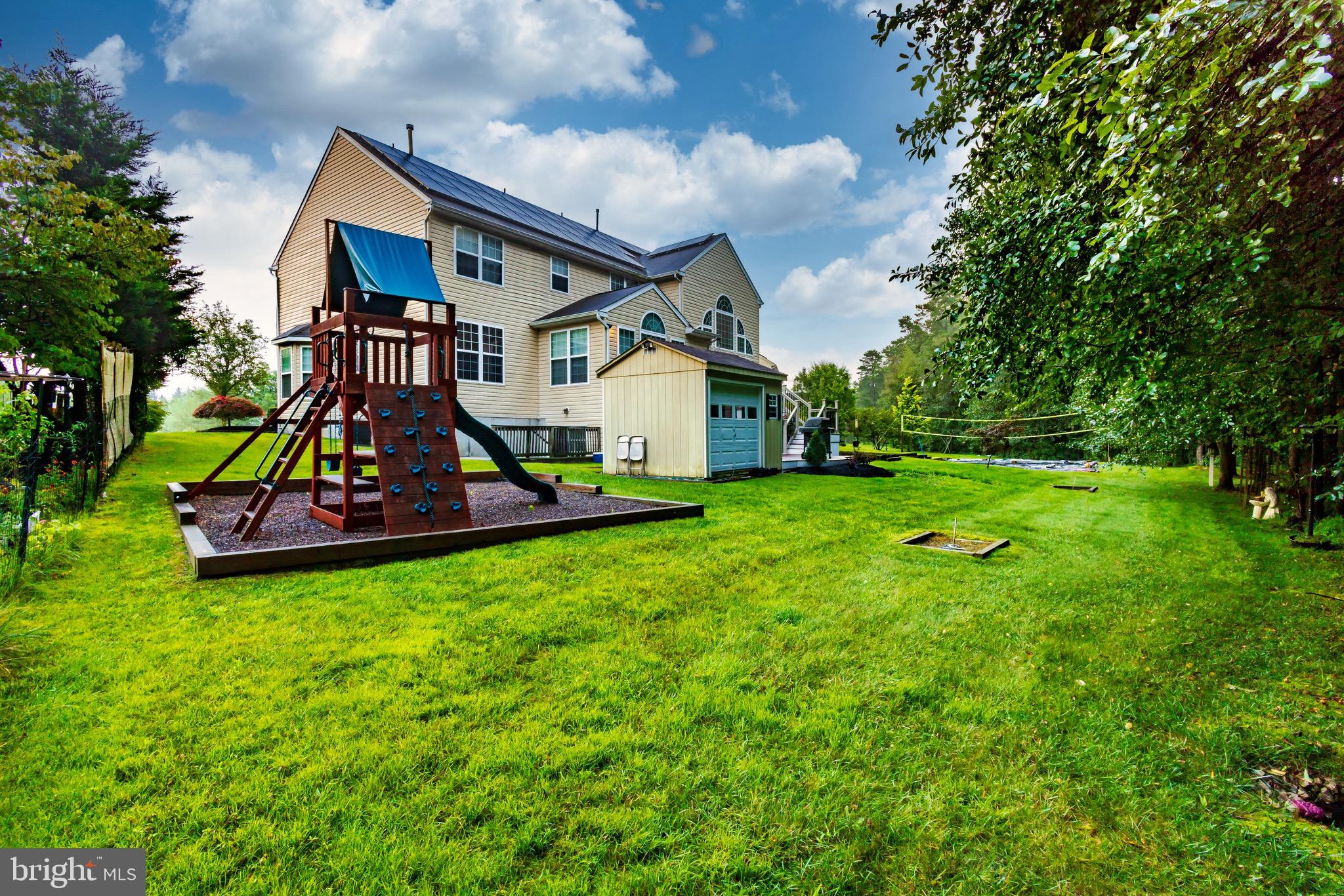 27 Beaver Dam Dr