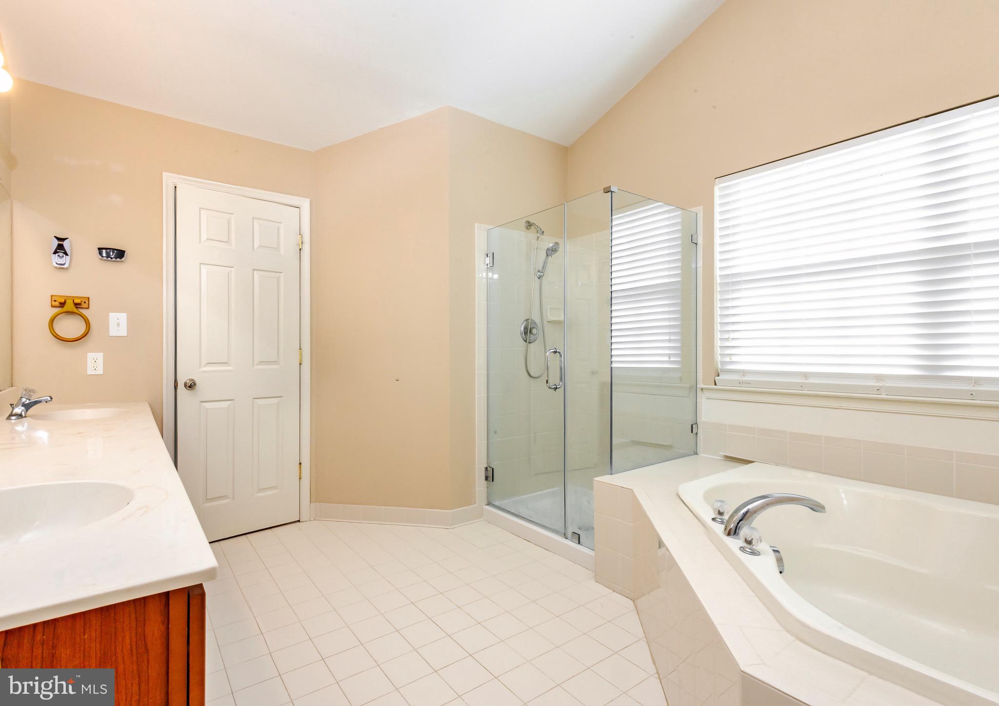 27 Beaver Dam Dr