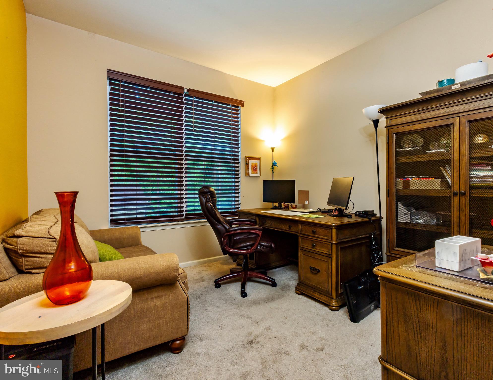 27 Beaver Dam Dr