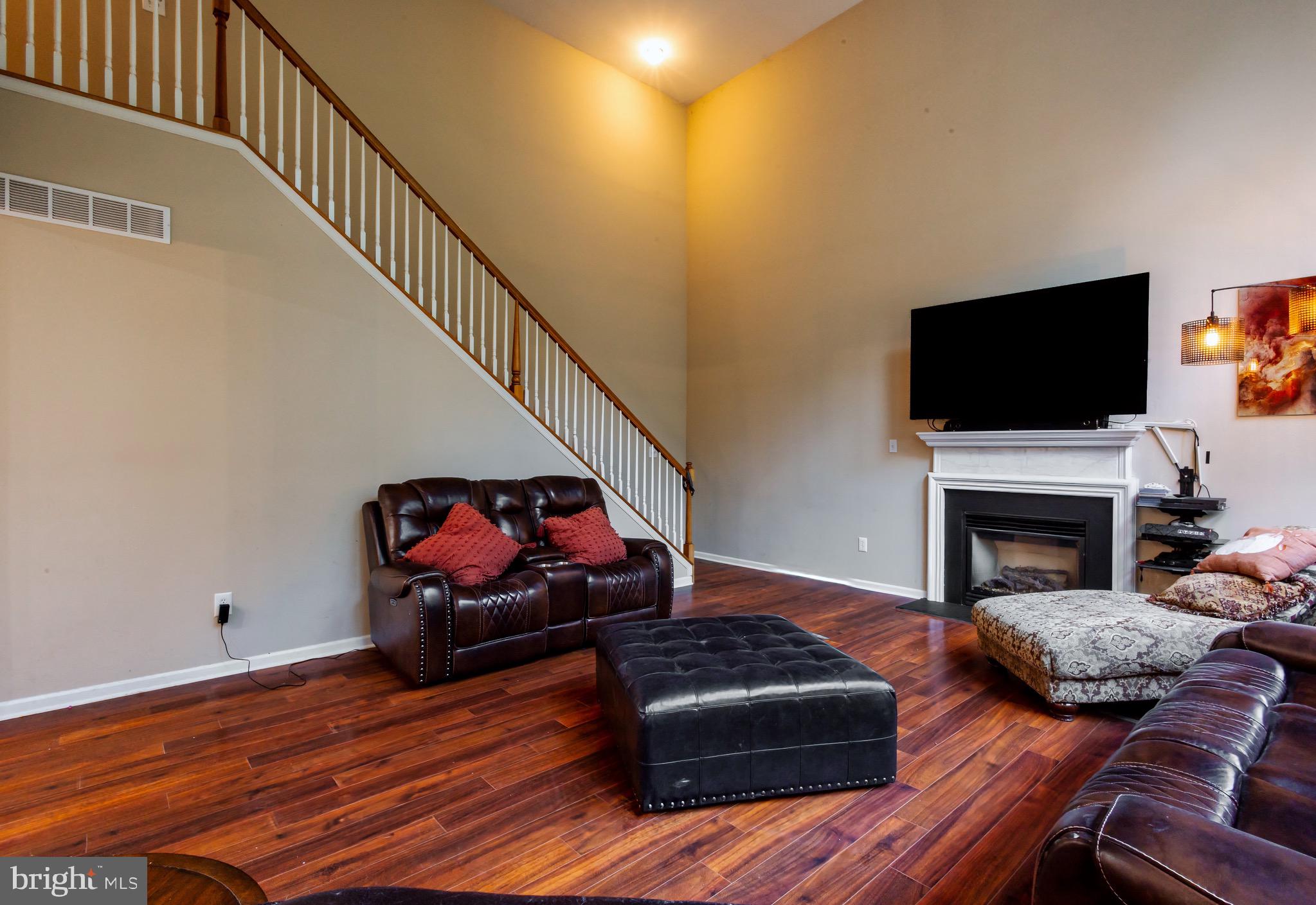 27 Beaver Dam Dr