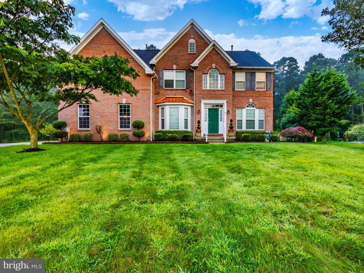 27 Beaver Dam Dr