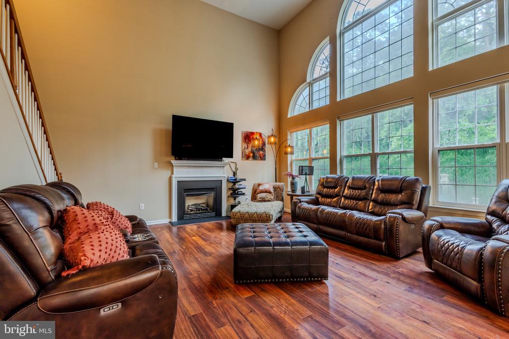 27 Beaver Dam Dr
