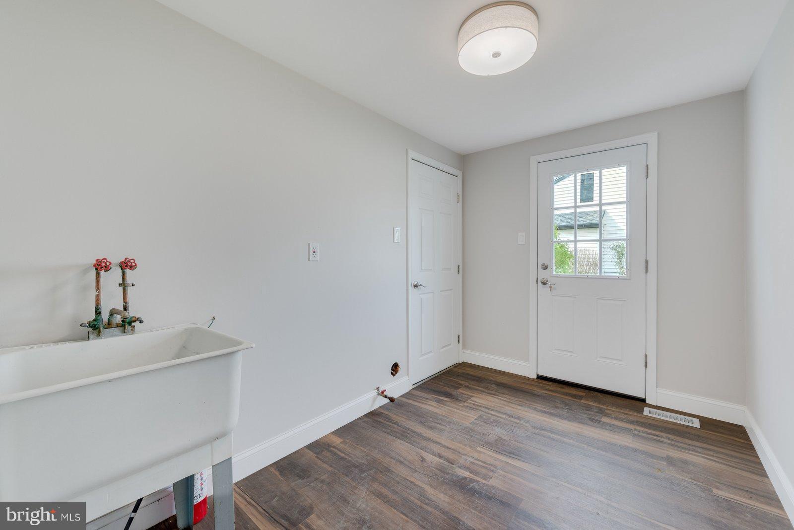 115 SANDRINGHAM ROAD