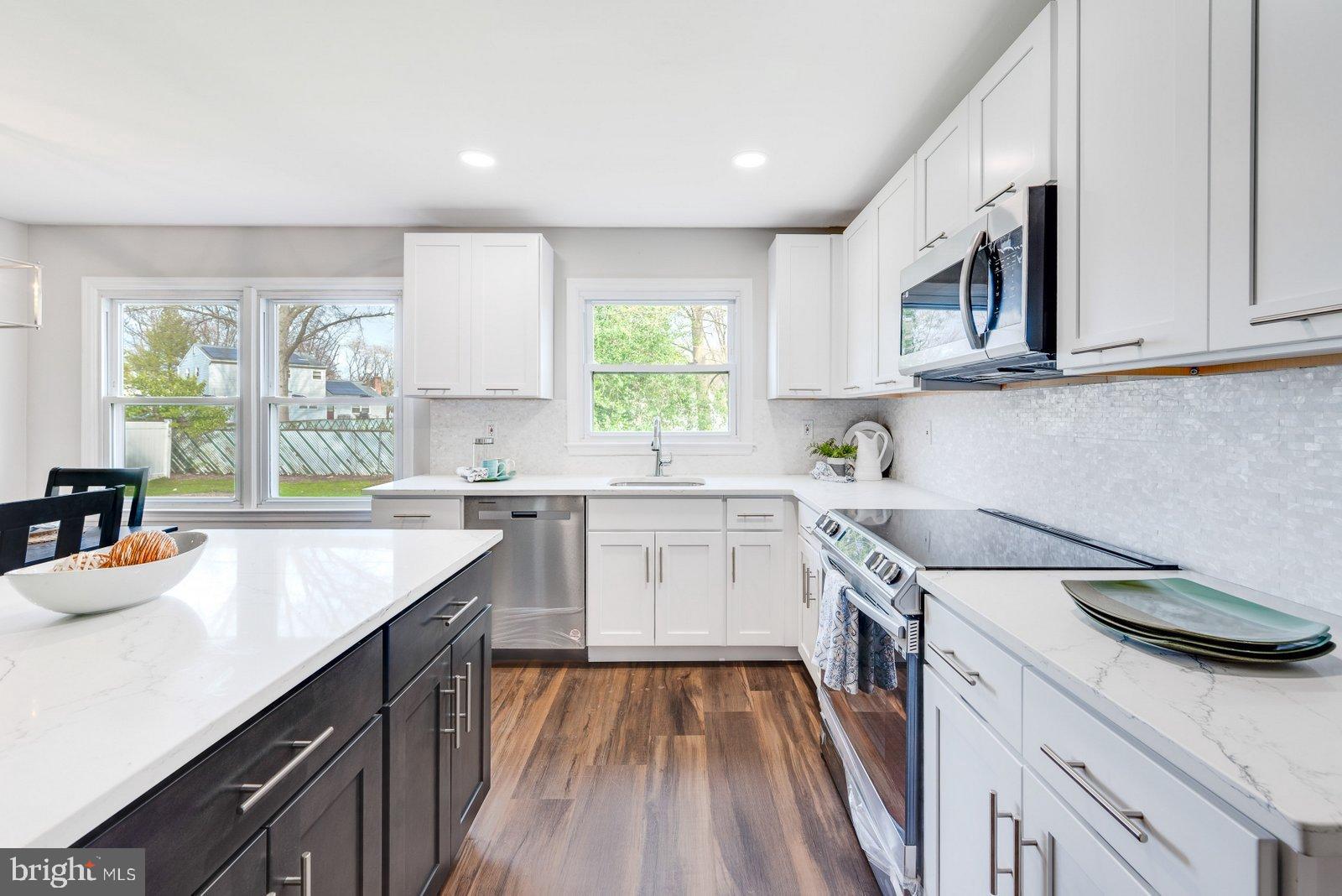 115 SANDRINGHAM ROAD
