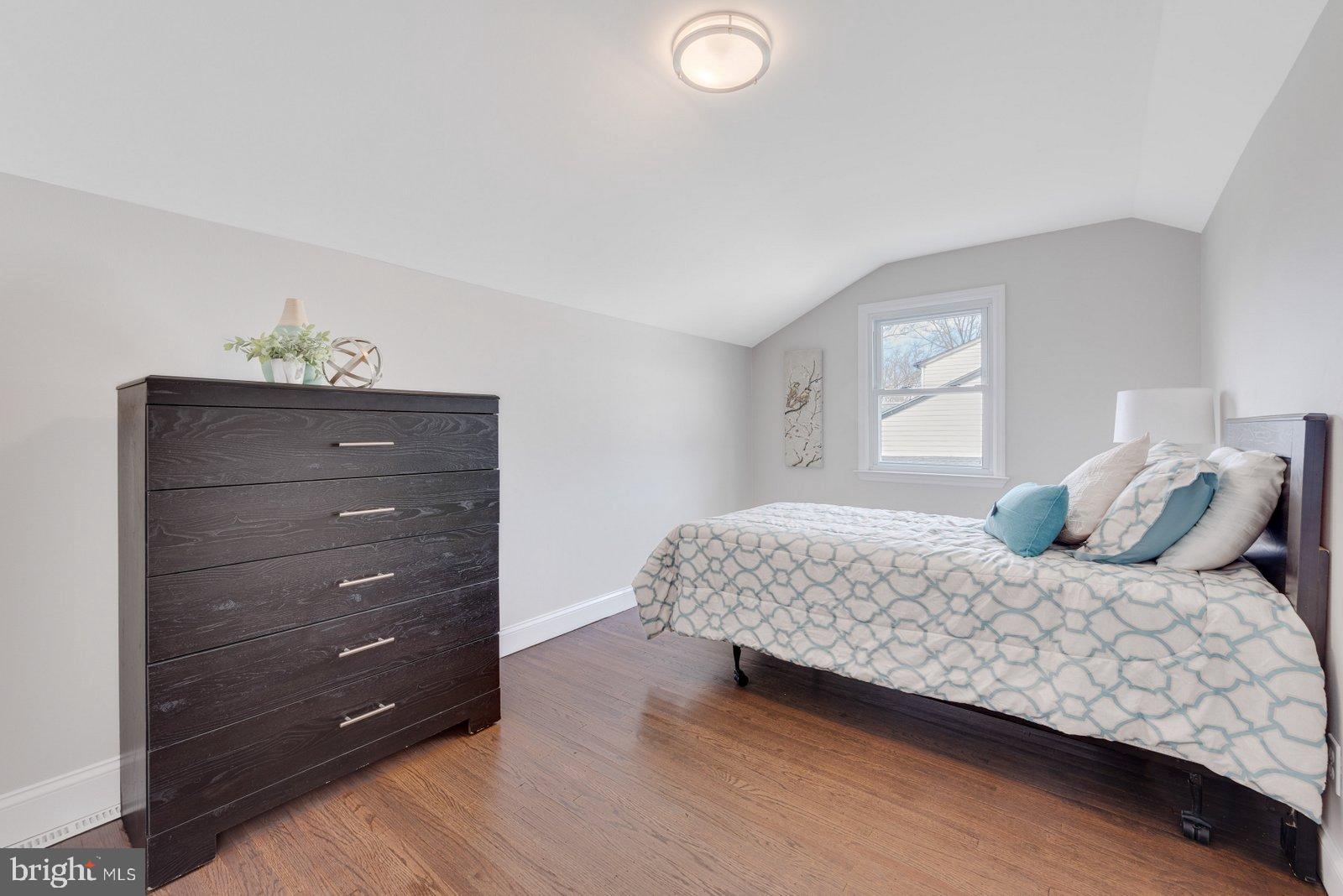115 SANDRINGHAM ROAD