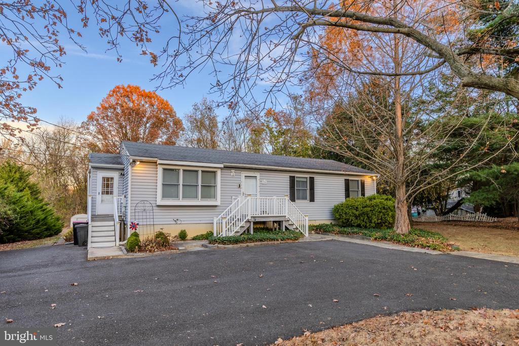 1370 NEW BROOKLYN ERIAL ROAD
