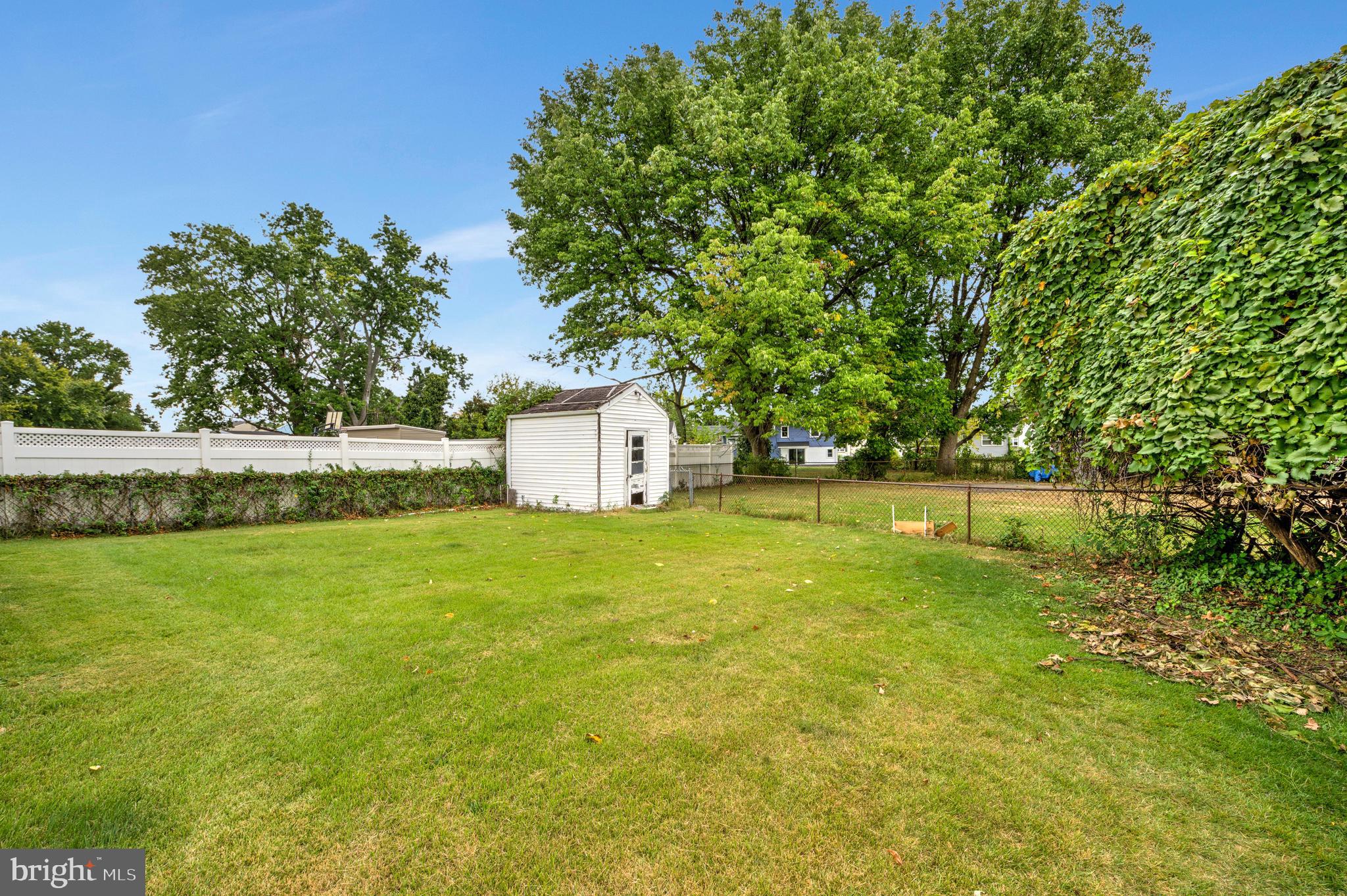 366 MAPLE AVENUE