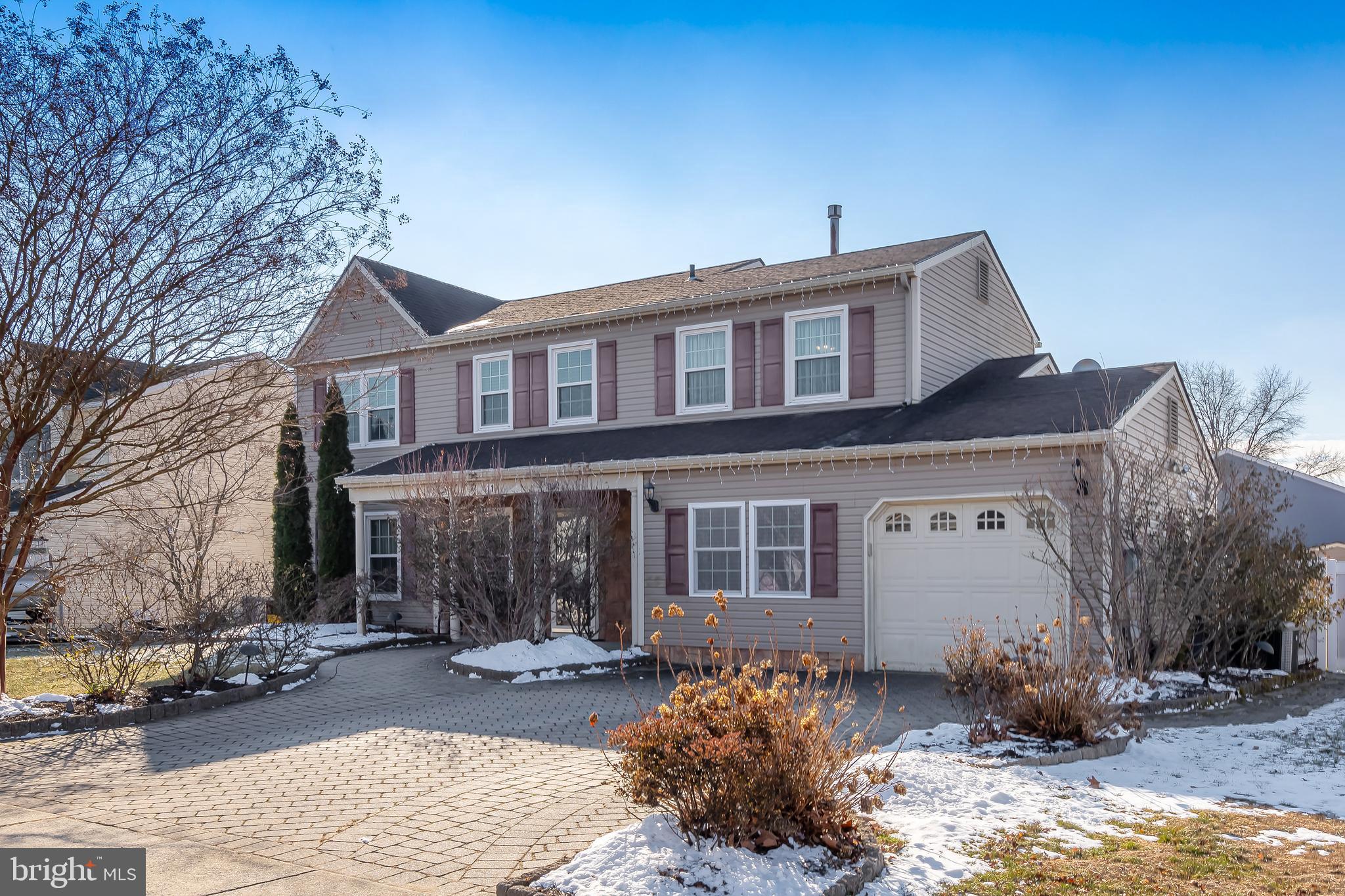 11 Glamis Rd