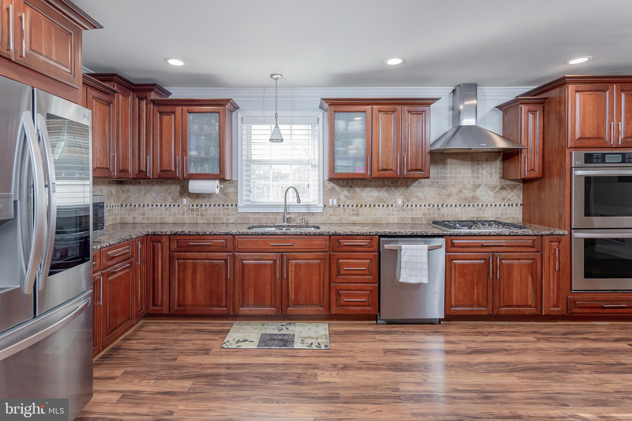 11 Glamis Rd