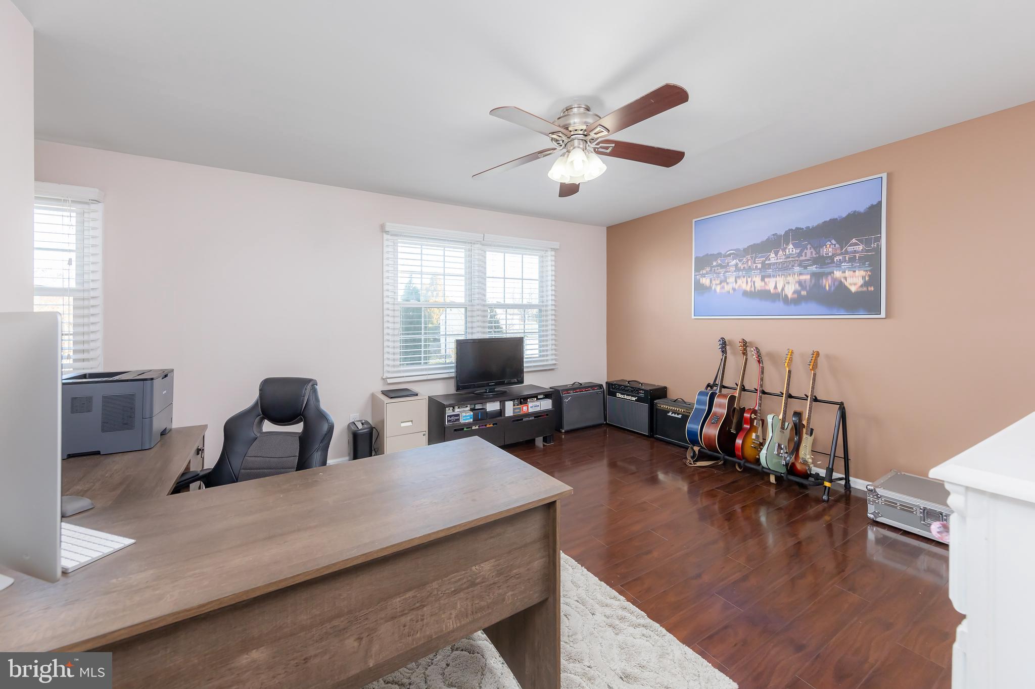 11 Glamis Rd