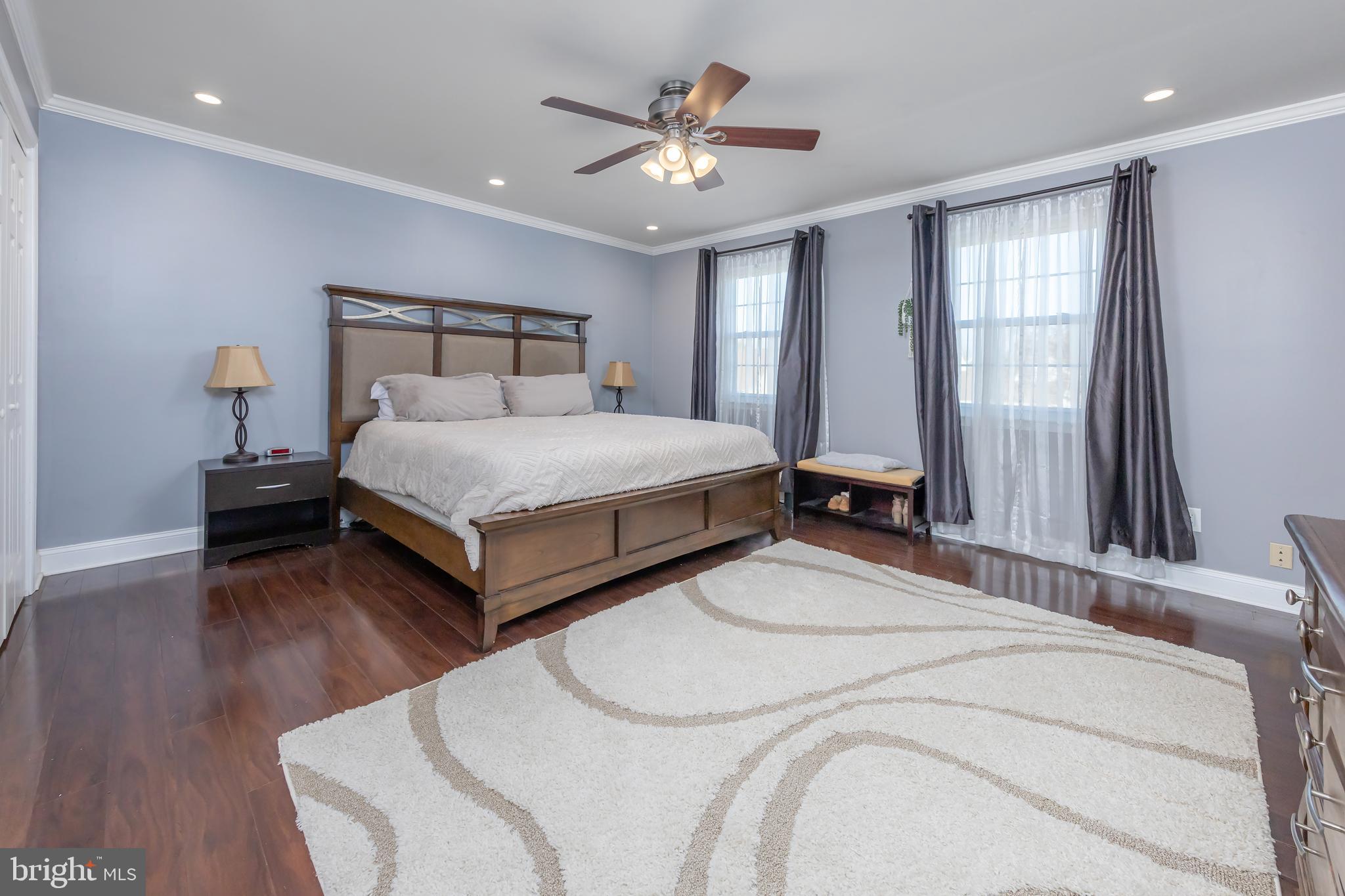 11 Glamis Rd
