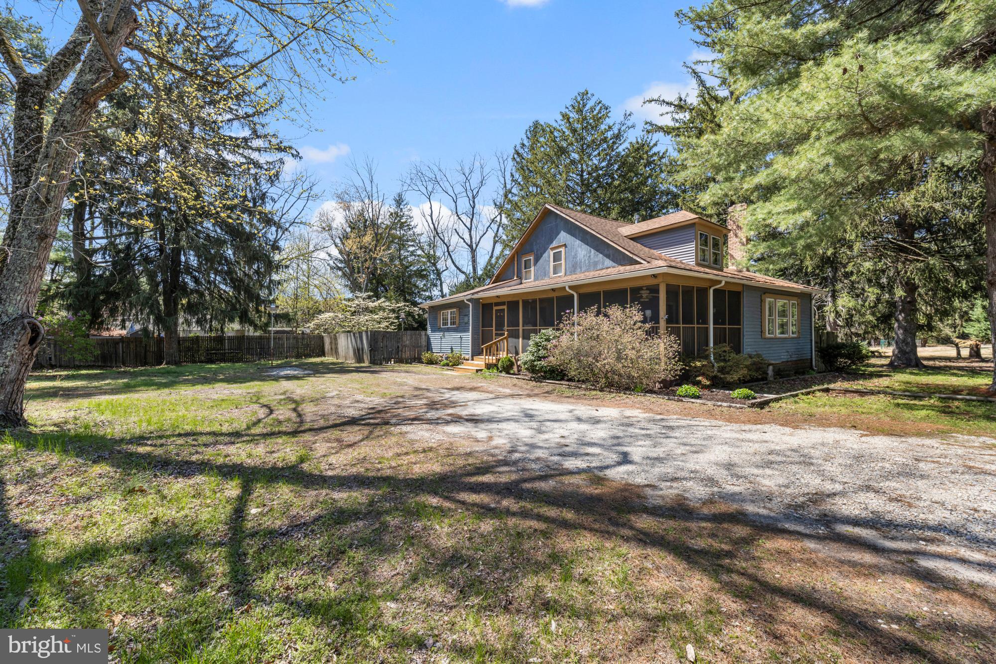 2137 Sicklerville Rd