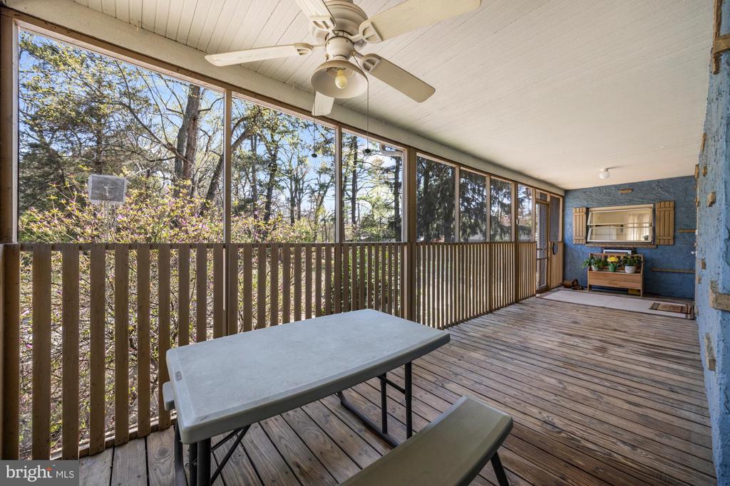 2137 Sicklerville Rd
