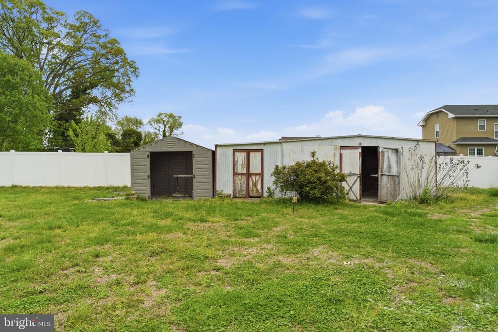 528 DAVIS ROAD