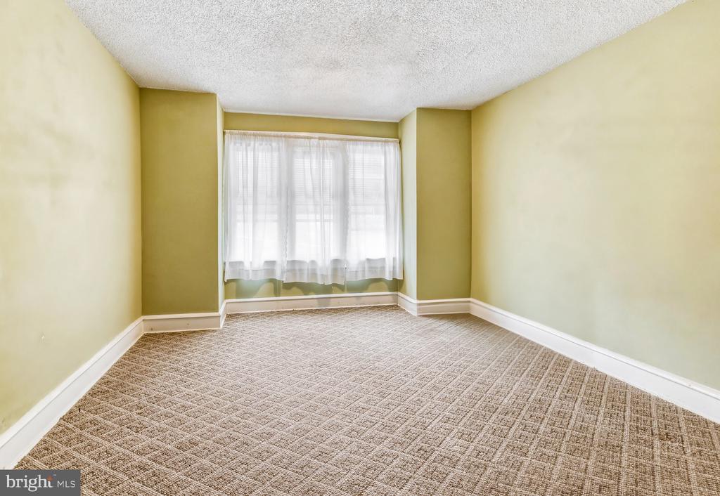 332 8TH STREET