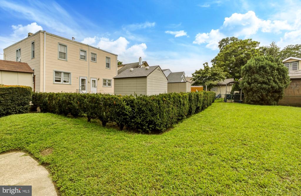 332 8TH STREET