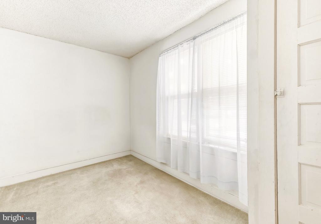 332 8TH STREET