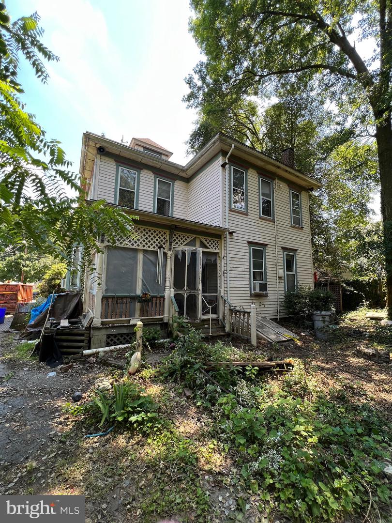 355 MORRIS STREET