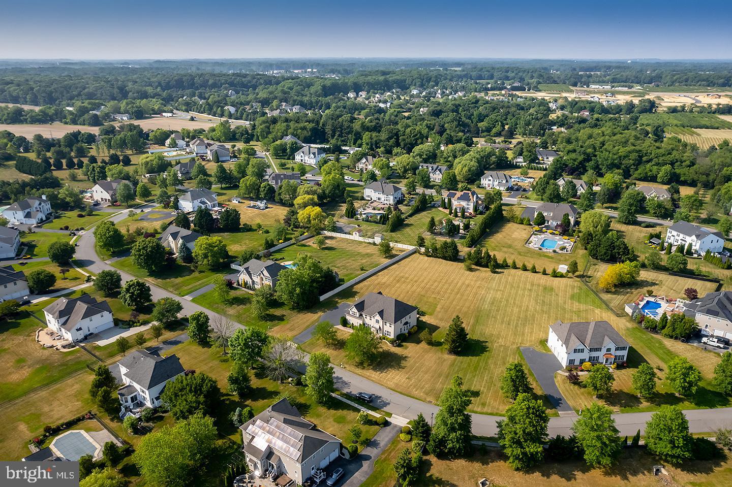 4 MORNING GLORY CIRCLE