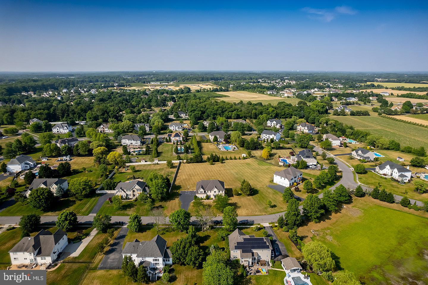 4 MORNING GLORY CIRCLE
