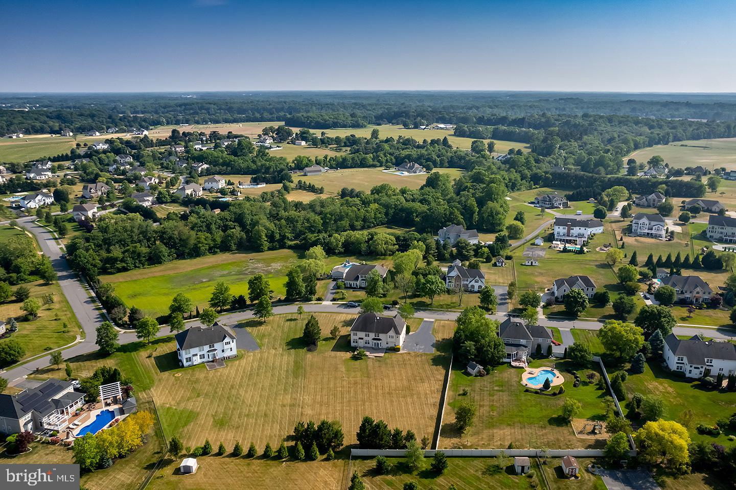 4 MORNING GLORY CIRCLE