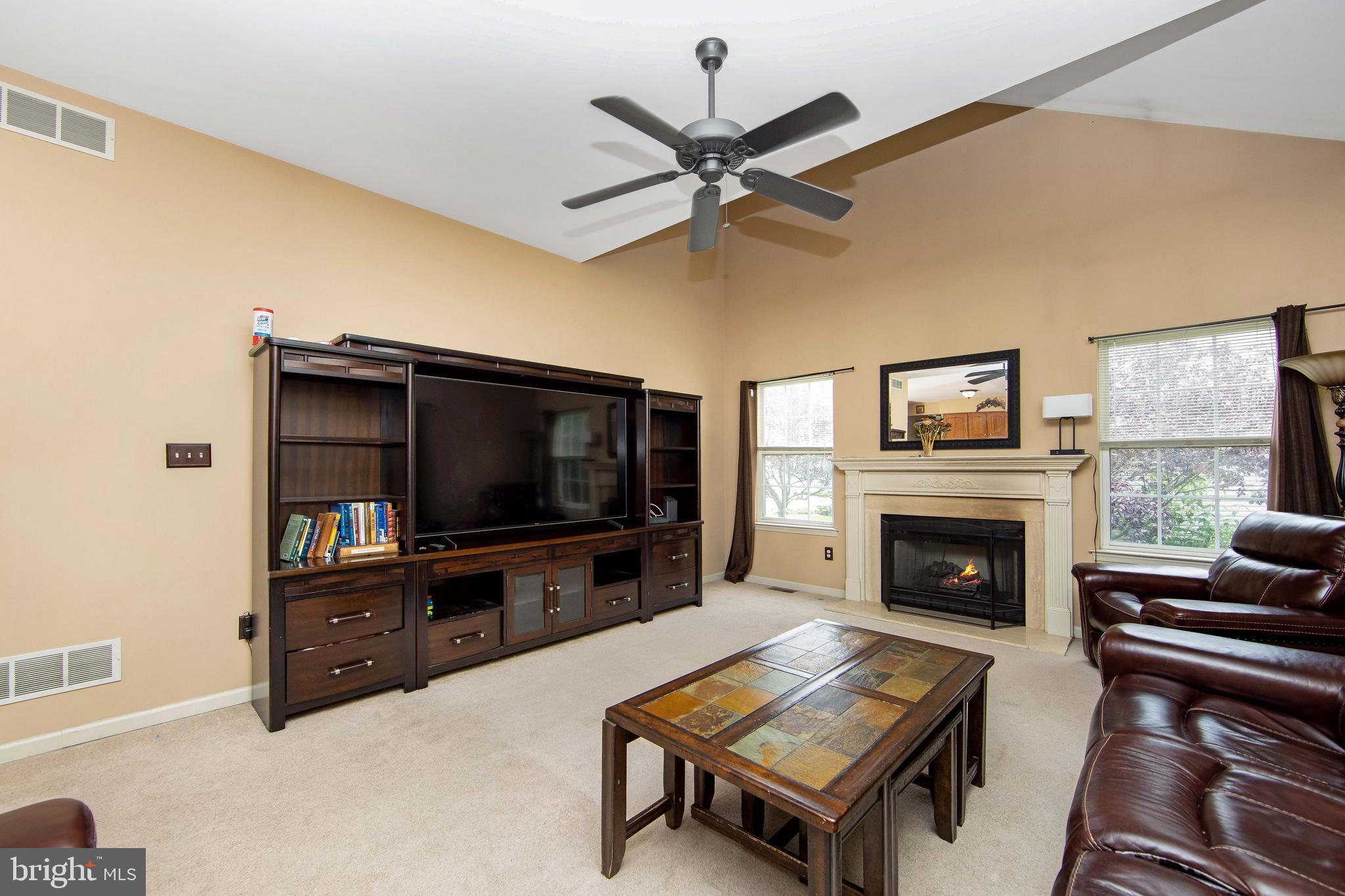 1012 JUNIPER COURT