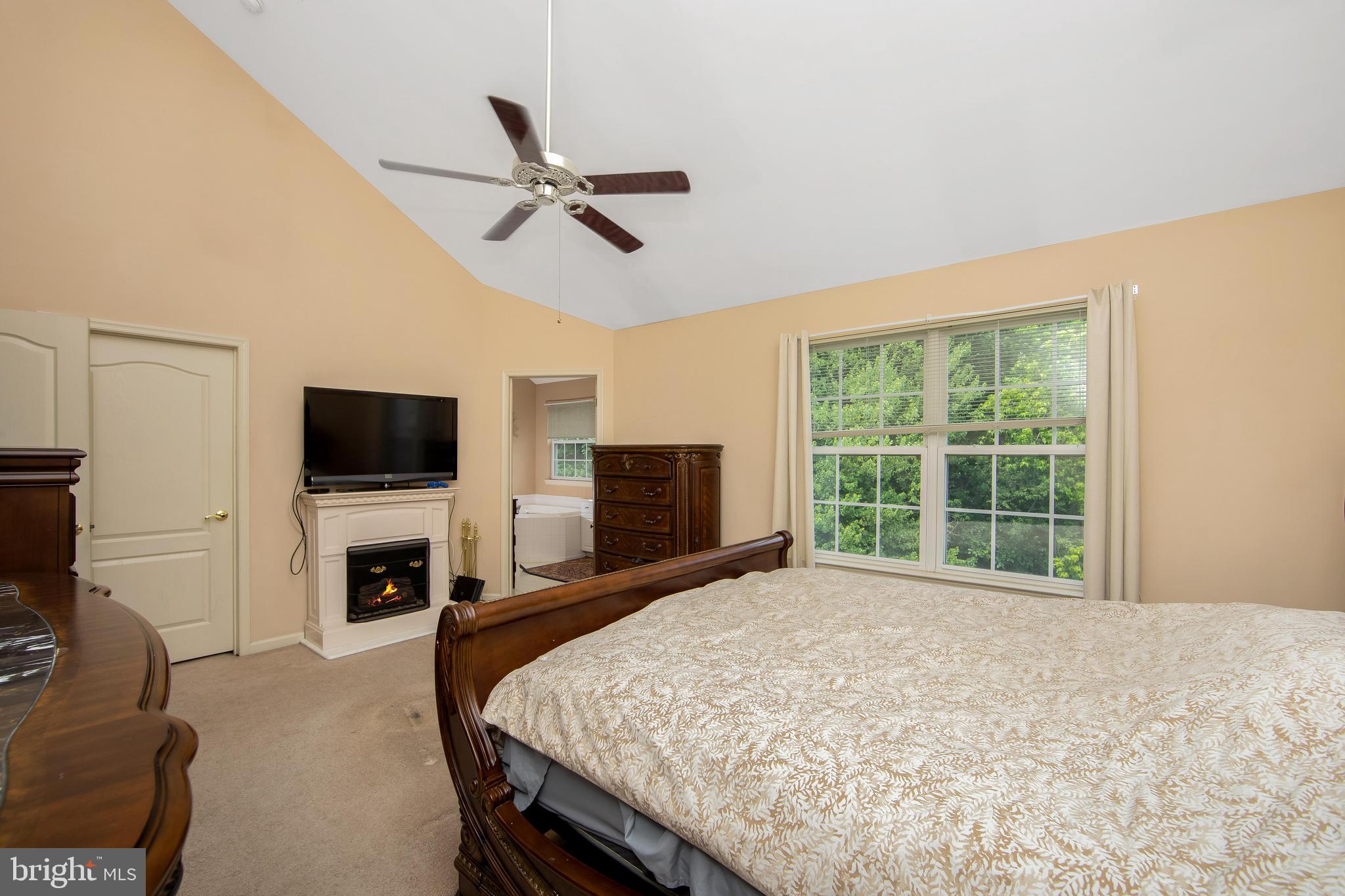 1012 JUNIPER COURT
