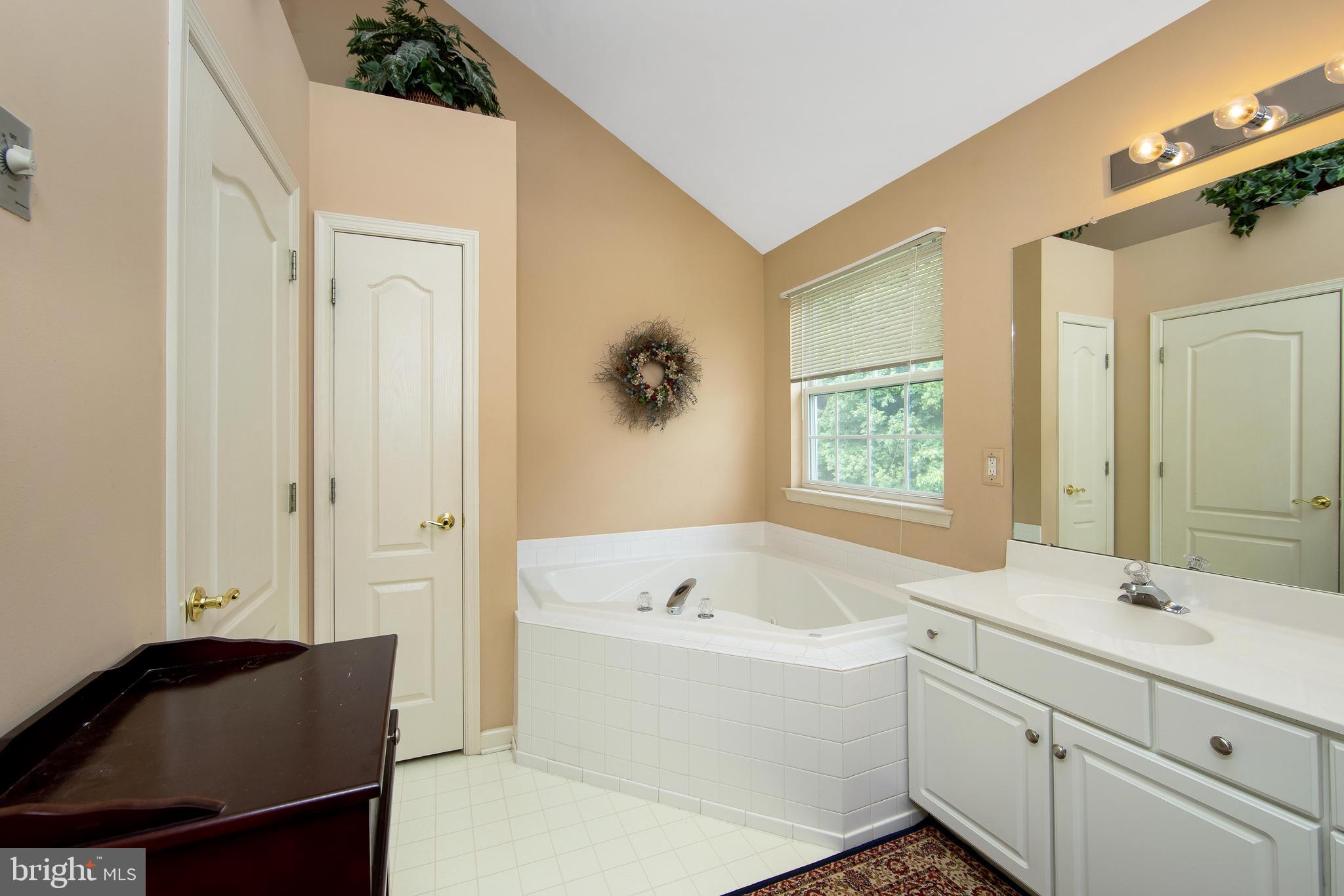 1012 JUNIPER COURT