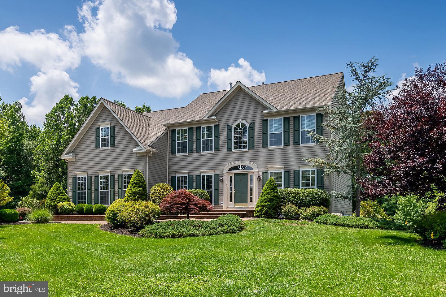 25 FAWN HOLLOW LANE
