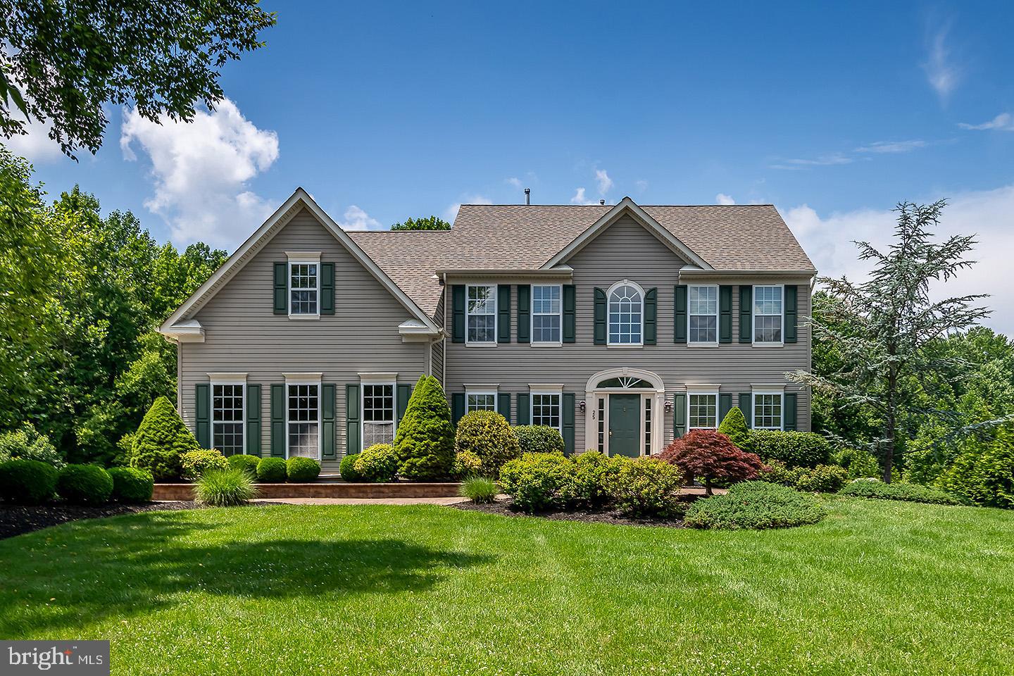 25 FAWN HOLLOW LANE