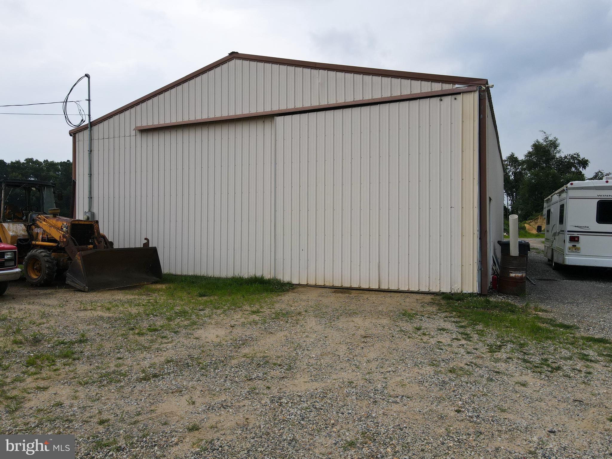 566 WOODSTOWN ROAD