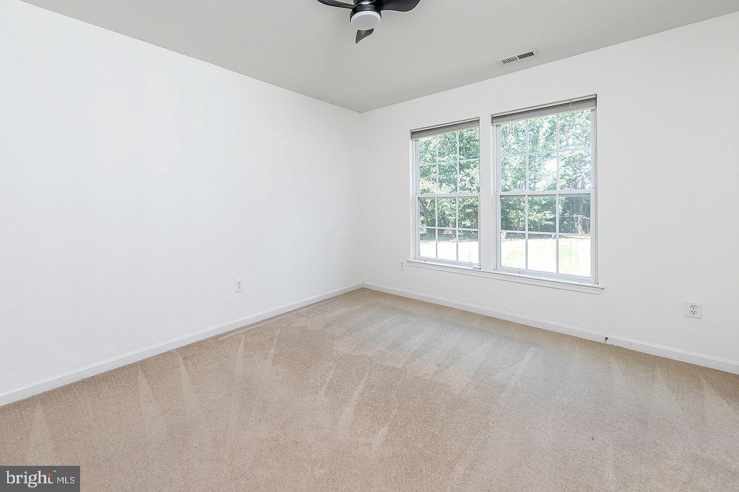 207 DILLONS LANE
