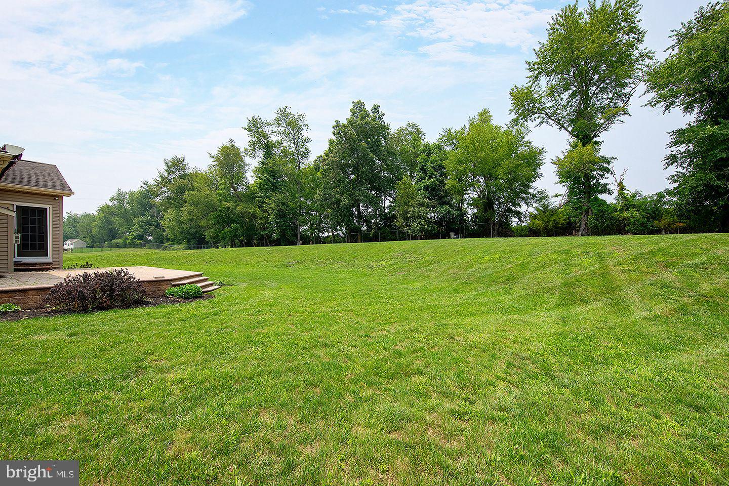 207 DILLONS LANE